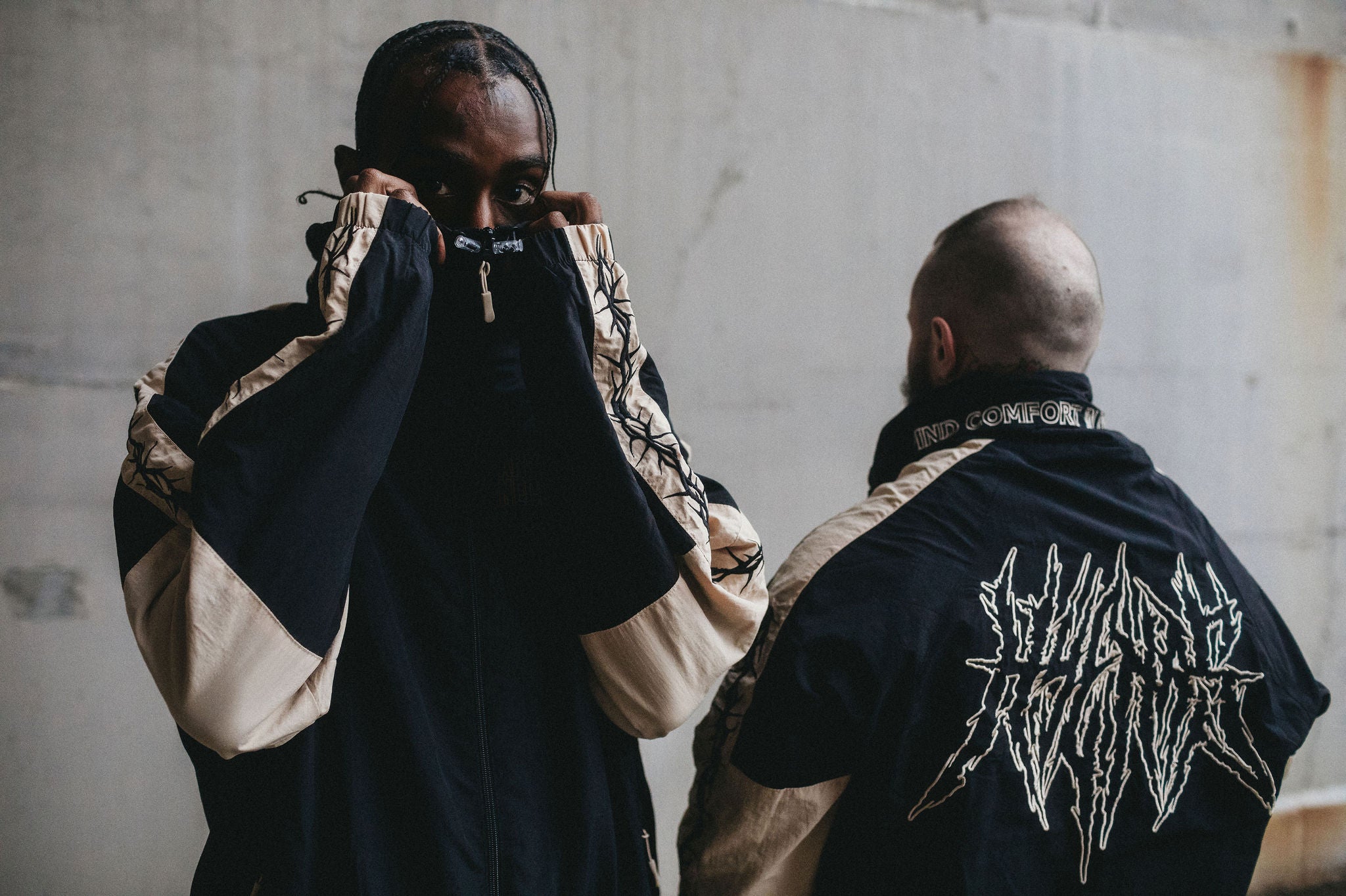 DUST STORM WINDBREAKER