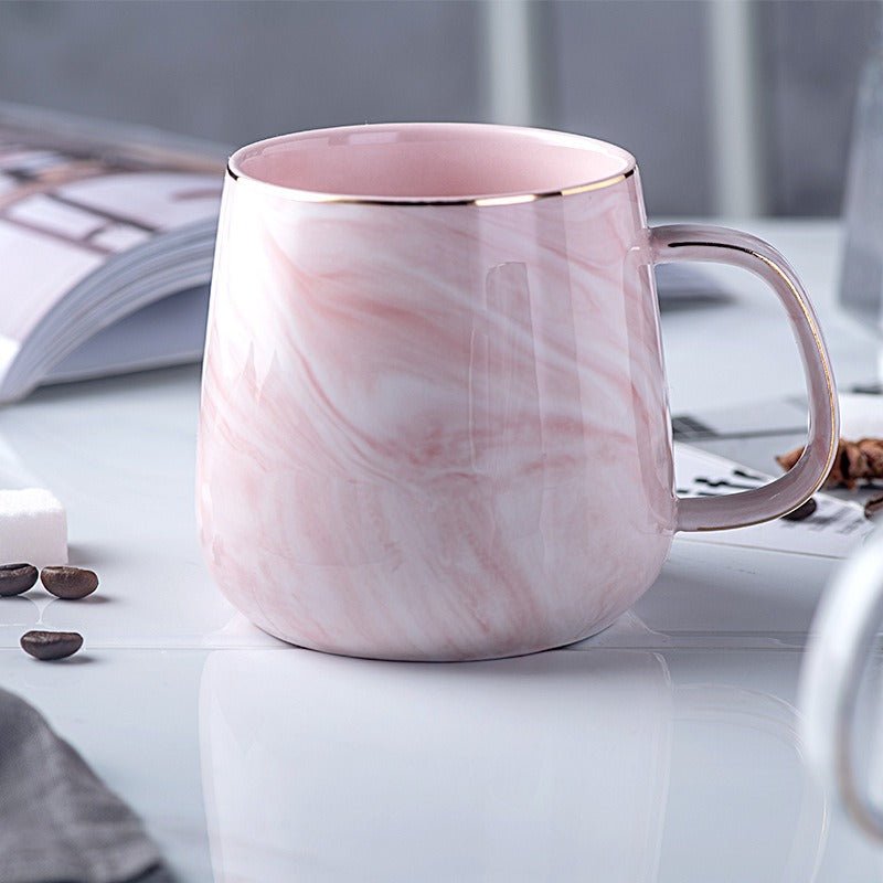 Porcelain Gold Rim Mug - NobAdy's Favorite