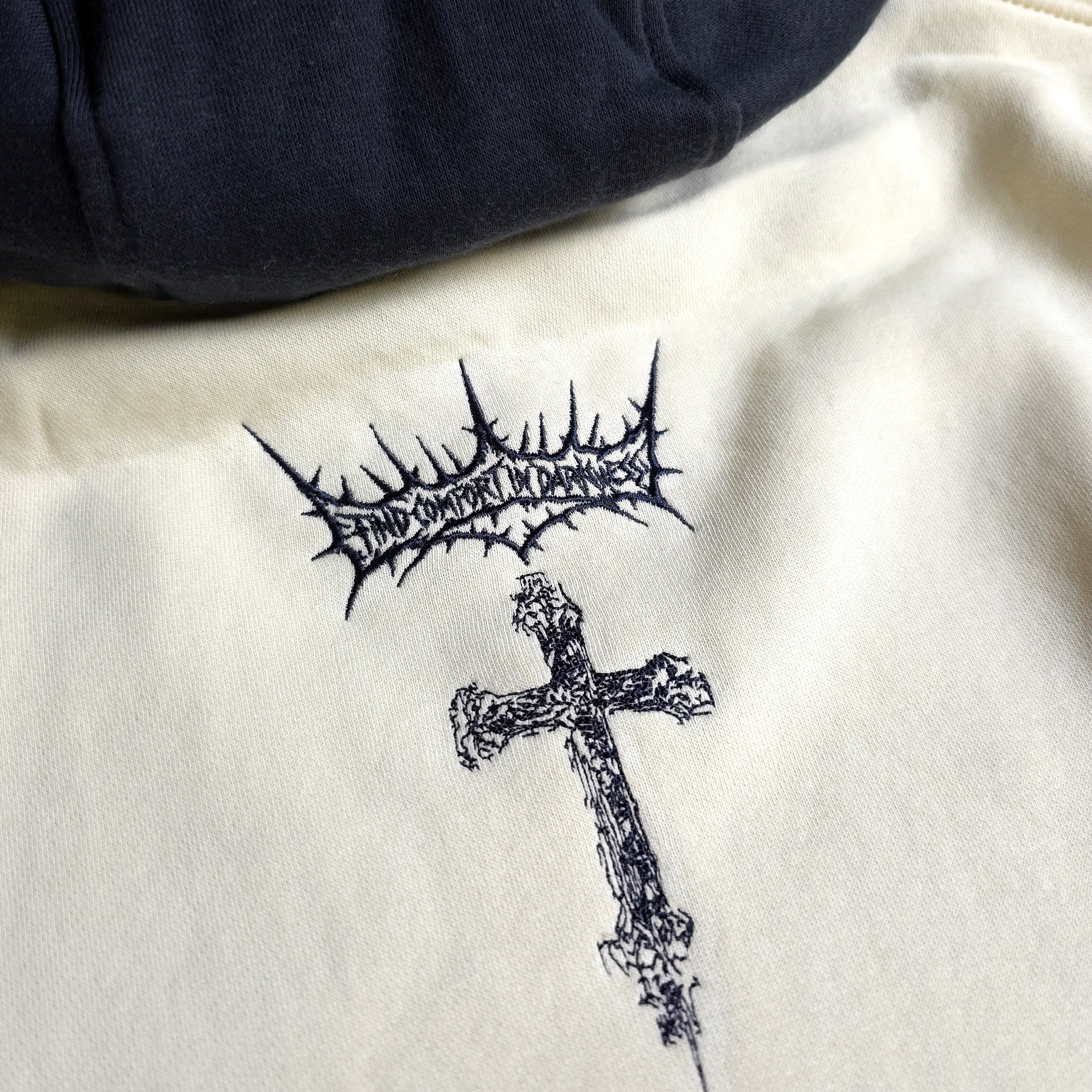SIGIL PULLOVER