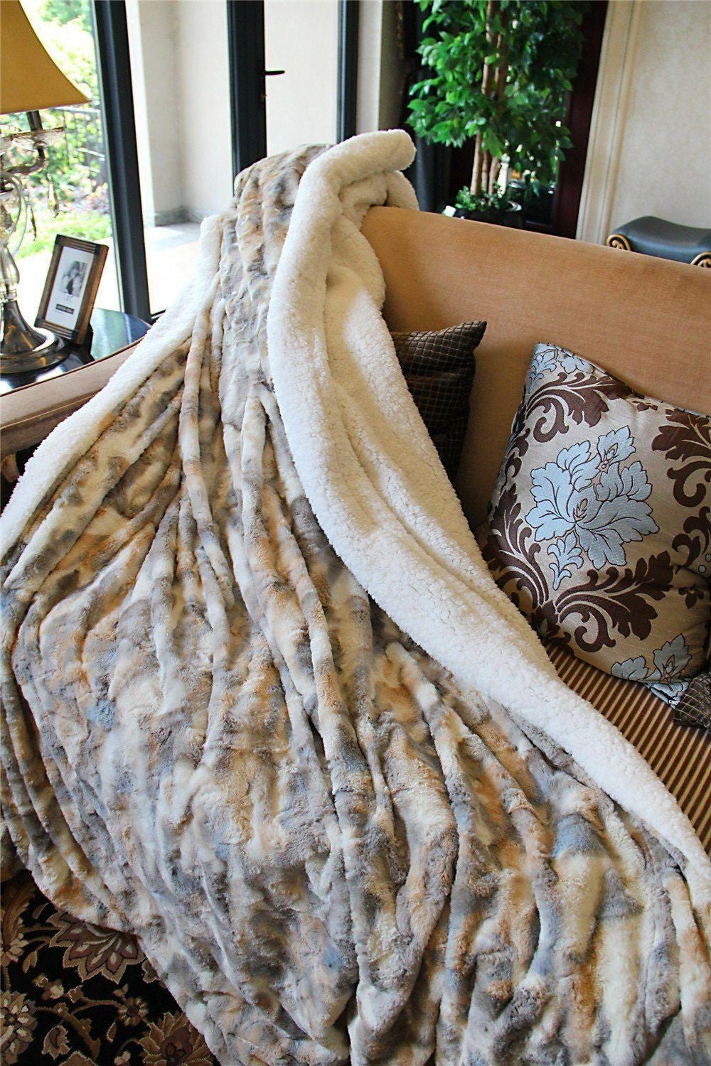 Tache Luxurious Russian Lynx Faux Fur Throw Blanket (DY12) - NobAdy's Favorite