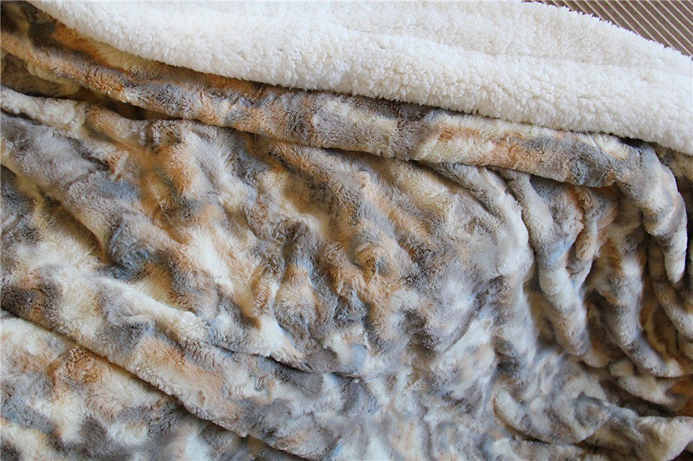 Tache Luxurious Russian Lynx Faux Fur Throw Blanket (DY12) - NobAdy's Favorite